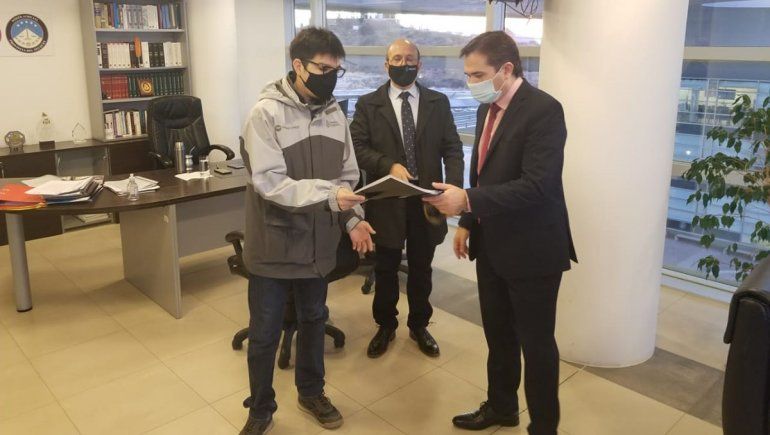 Denunciaron a cinco neuquinos que venían del exterior y no respetaron el aislamiento