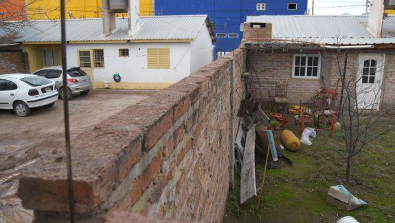 Disputas por las medianeras y los ruidos molestos son algunas de las causas que provocan conflictos entre los vecinos, que cada vez más acuden a los centros de mediación.&nbsp;