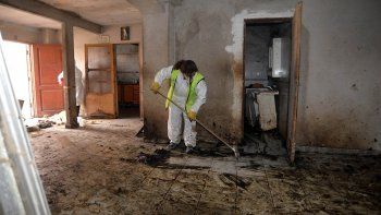 la historia desconocida de la mujer que vivia rodeada de basura y excremento la historia desconocida de la mujer que vivia rodeada de basura y excremento
