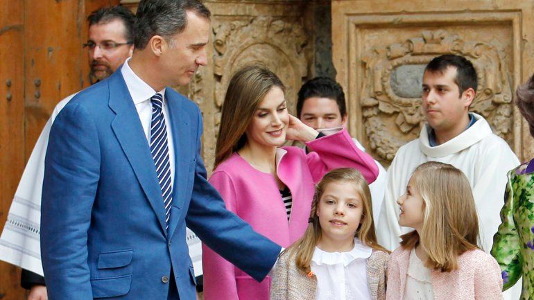 Felipe VI también se subió el salario: cobrará 236.544 euros.