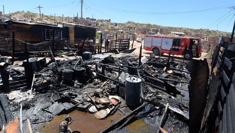 Dios te ama, el merendero reducido a cenizas que necesita ayuda para levantarse