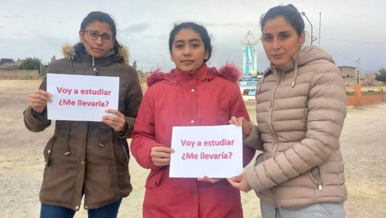 Voy a estudiar ¿me llevaría?, el drama de muchos estudiantes sin transporte