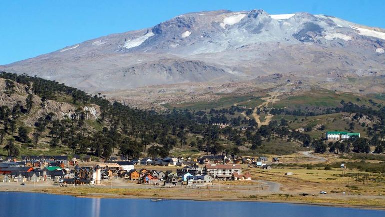 Por su calidad en turismo, premian a Zapala y a Caviahue