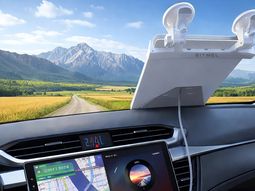 La antena de Starlink Mini con el soporte para el auto. La antena de Starlink Mini con el soporte para el auto.