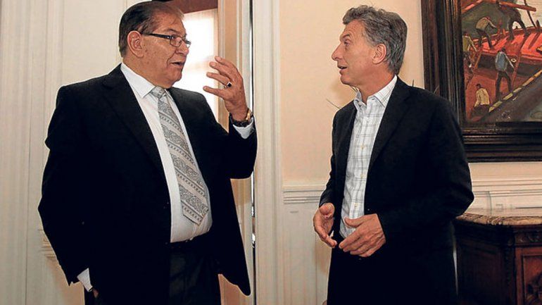 Pereyra le pedirá a Macri fondos para viviendas