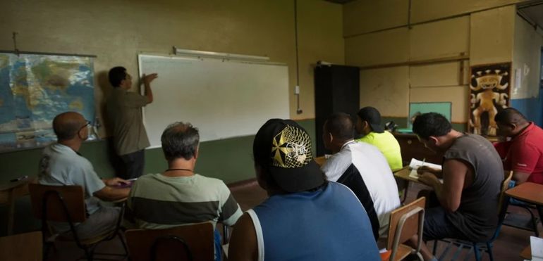 Clases en las cárceles de Comodoro Rivadavia. Clases en las cárceles de Comodoro Rivadavia.