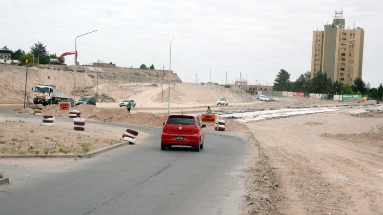 Las obras de la calle Doctor Ramón molestan a los conductores.