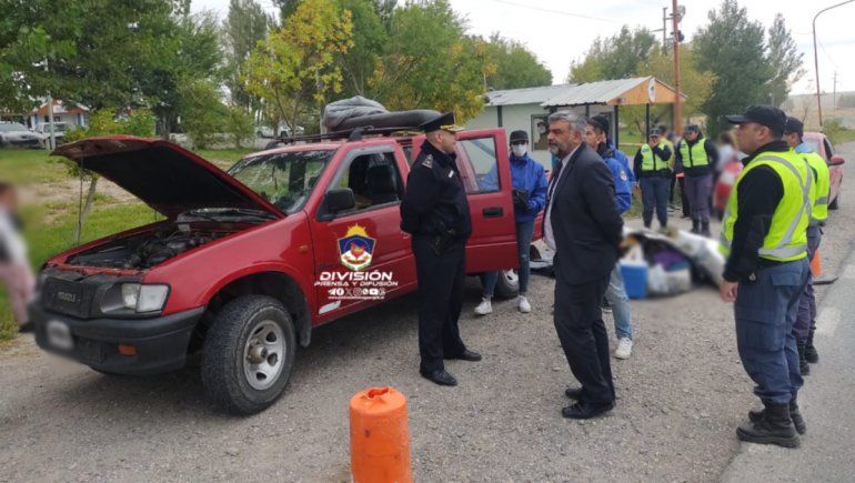 Impactante hallazgo en Zapala: iban con droga y un feto humano en un frasco