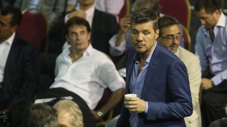 Tinelli cruzó fuerte al Gobierno por el conflicto con el Fútbol para Todos y defendió la labor de los clubes.&nbsp;