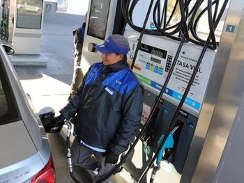 La petrolera planea implementar el micropricing para regular el precio de los combustibles en tiempo real. 
