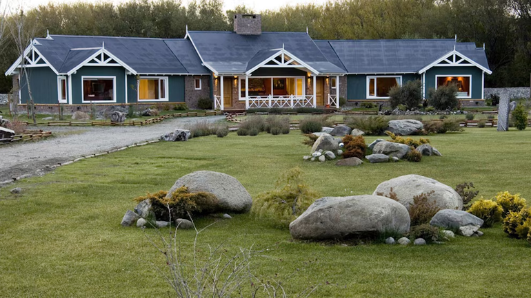 El hotel boutique Los Sauces es una de las propiedades que podrían embargar en la causa Vialidad. El hotel boutique Los Sauces es una de las propiedades que podrían embargar en la causa Vialidad.