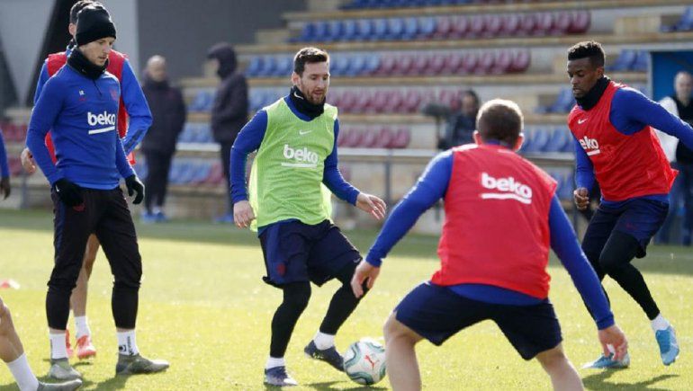 Barcelona suspendió entrenamientos por coronavirus