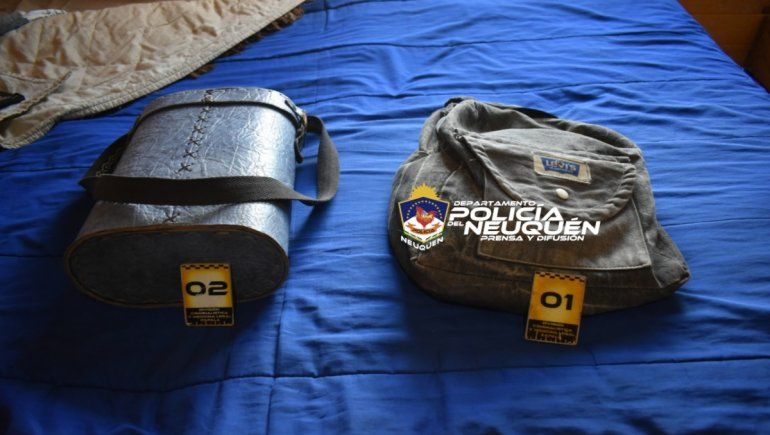 La Policía recuperó los elementos robados en el Parque Nacional Laguna Blanca. 