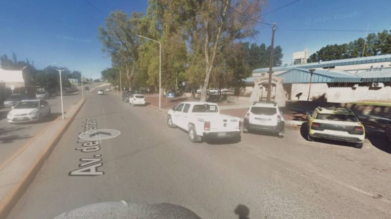 Una taxista fue condenada por chocar a un motociclista. | LM Neuquen Una taxista fue condenada por chocar a un motociclista.