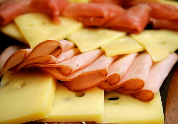 3 picadas perfectas y qué vinos comprar para acompañarlas
