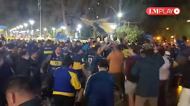 Video: las mejores imágenes del festejo de los hinchas de Boca en Neuquén