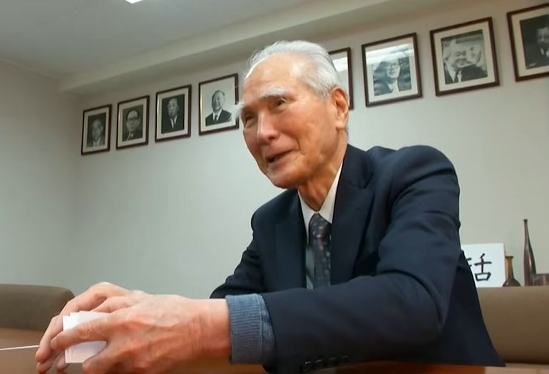 Tomiichi Murayama murió en un hospital de su ciudad natal, Oita, al sudoeste de Japón. Tomiichi Murayama murió en un hospital de su ciudad natal, Oita, al sudoeste de Japón.