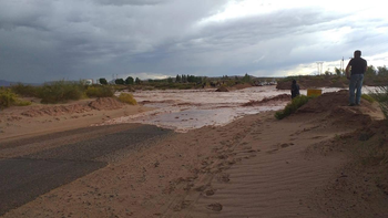 Alertan que un temporal como el de Bahía Blanca en la región podría paralizar Vaca Muerta