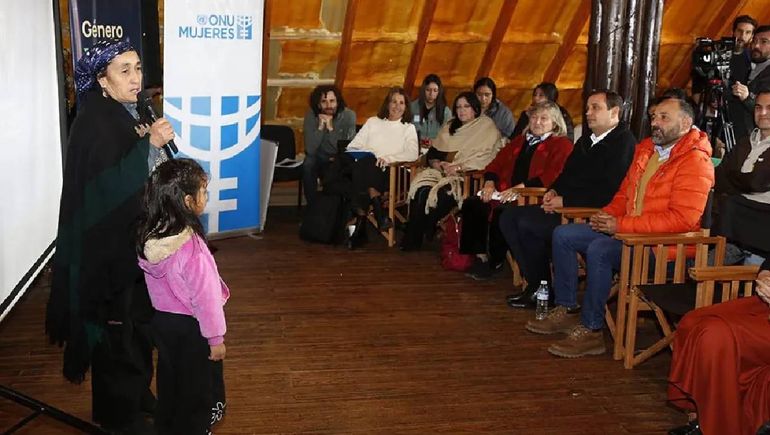 Rosalía Barra durante el encuentro realizado días atrás Rosalía Barra durante el encuentro realizado días atrás