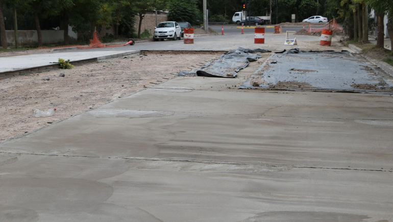 En 30 días el barrio Canal V quedará totalmente asfaltado 