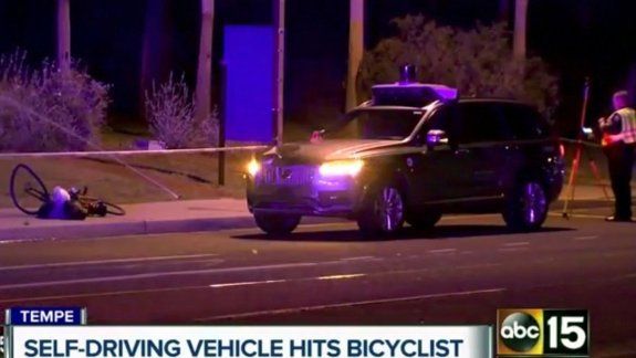 Un Uber autónomo no frenó y mató en la ruta