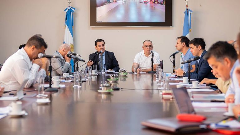 Comenzó el debate del proyecto Ficha Limpia en Neuquén. Buscan unificar criterios.