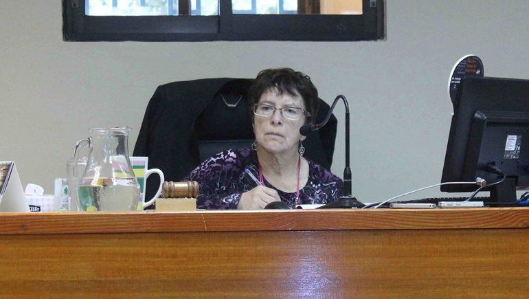 Denuncian a una jueza chilena por proteger a su hijastro narcotraficante