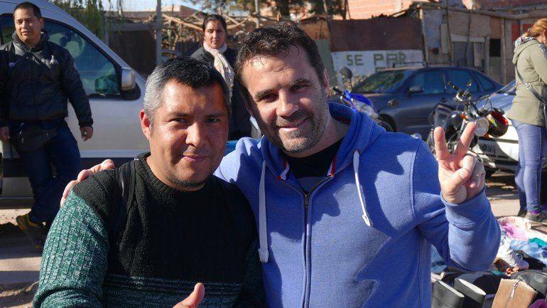 El candidato K visitó la Feria del Oeste y el Paseo de la Costa.