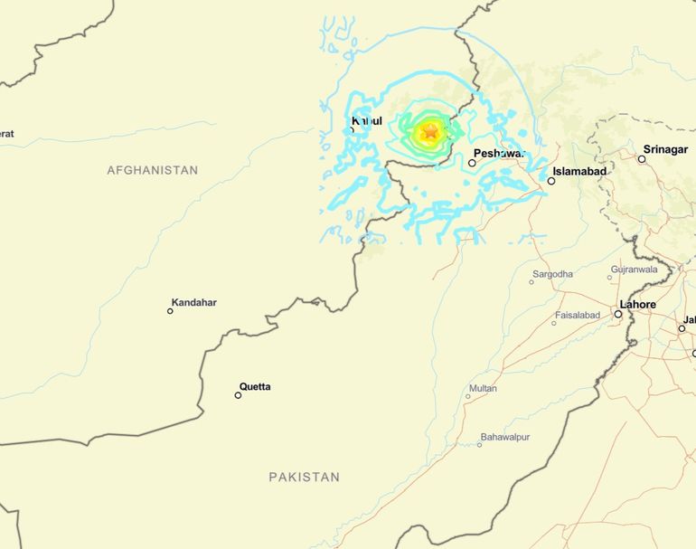 Terremoto en Afganistán: más de 800 muertos y 2.500 heridos tras un sismo de magnitud 6 Terremoto en Afganistán: más de 800 muertos y 2.500 heridos tras un sismo de magnitud 6