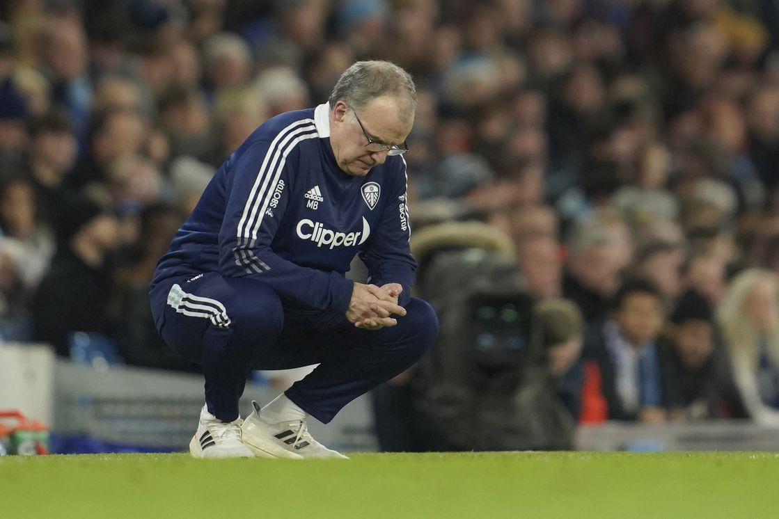 Pobre Bielsa: se comió 7 con Pep y las redes lo vuelven Loco