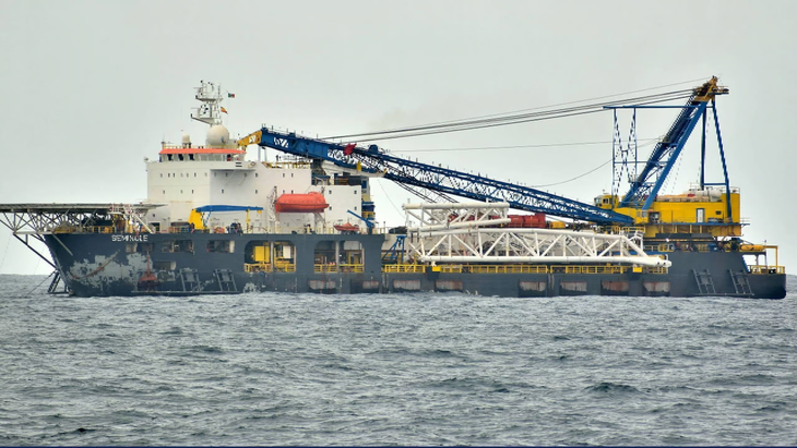 Unidad flotante de licuefacción Hilli Episeyo procesará gas de Vaca Muerta para mercados globales. Unidad flotante de licuefacción Hilli Episeyo procesará gas de Vaca Muerta para mercados globales.