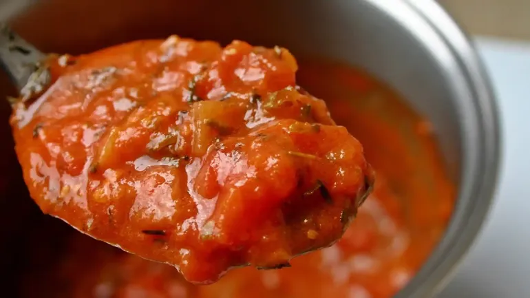 Salsa de tomate y un secreto para quitarle la acidez. Salsa de tomate y un secreto para quitarle la acidez.