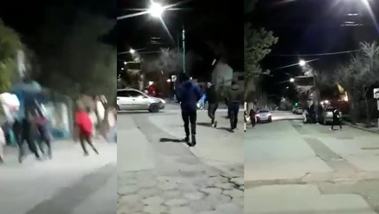 Video: batalla campal a la salida de un bar en Chos Malal