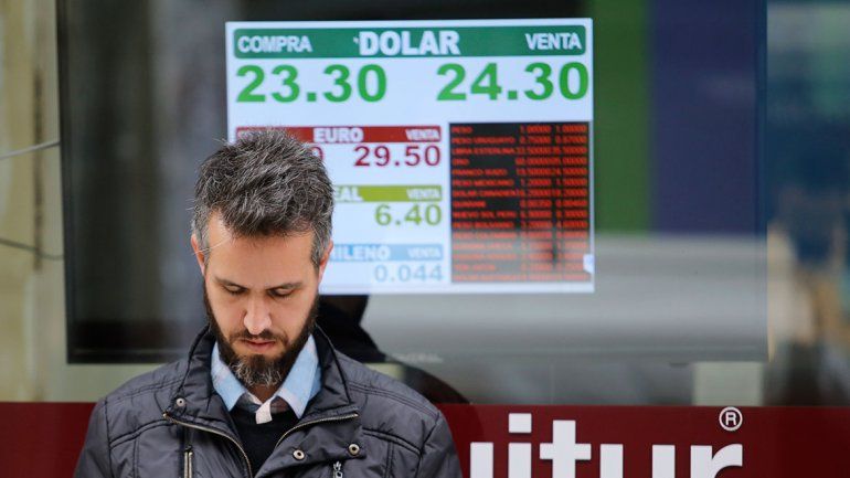 Para el Gobierno, en días la crisis del dólar será historia