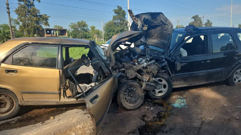 El adolescente de 15 años manejaba la Ecosport que chocó de frente con el otro auto