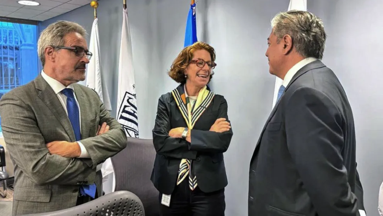 Rolando Figueroa presentó al Banco Mundial un plan para ampliar la red vial de Neuquén