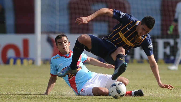 Arsenal venció a Central y se ilusiona con la segunda posición