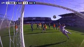 A Banfield le anularon un gol contra Racing. | LM Neuquen A Banfield le anularon un gol contra Racing.