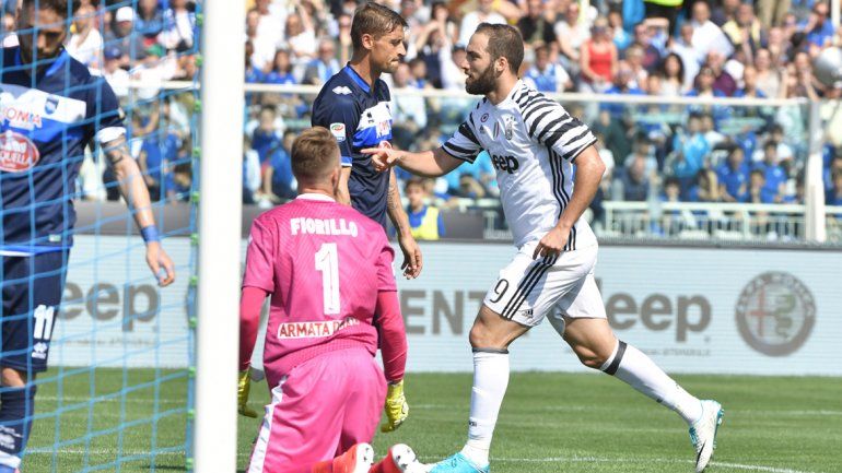 Higuaín ya venía de marcar un doblete la fecha anterior. &nbsp;