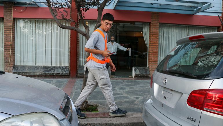 Unos sí, otros no: qué pasa con las multas en el estacionamiento medido