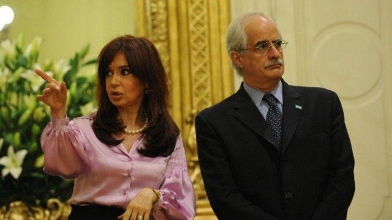 Cristina Kirchner será candidata a senadora junto a Jorge Taiana