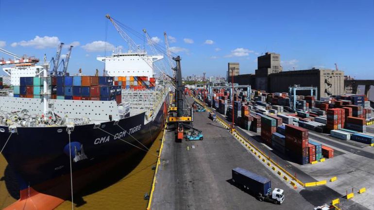 Se viene un paro total en los puertos: cierran las exportaciones