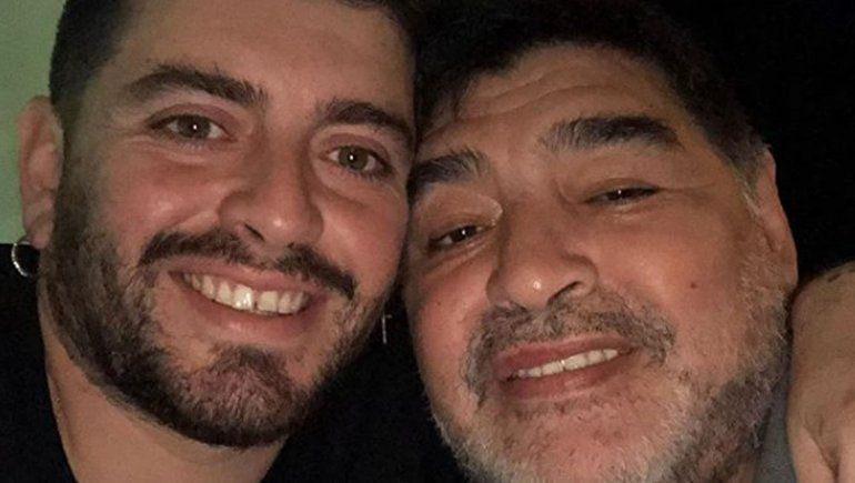 Diego Maradona Junior tiene coronavirus y suspendió su viaje