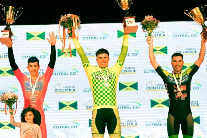 Cobarrubia se quedó con la 12° Vuelta Ciclistica Ciudad de Cutral Co