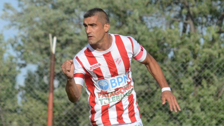 Berra con la camiseta de Independiente en el Federal A hace seis años. 