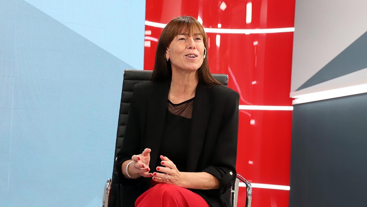 Julieta Corroza visitó los estudios de LMPLay.