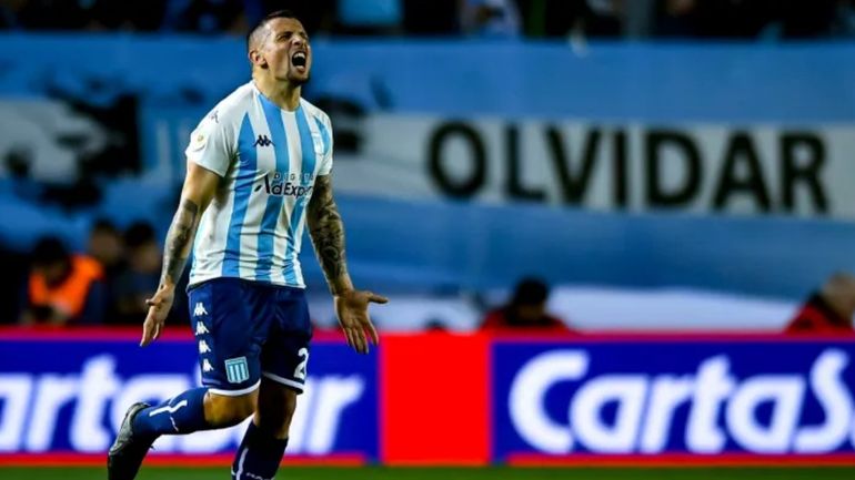 Vecchio se fue de Racing y lanzó un piropo para un club grande: Es como el Real Madrid