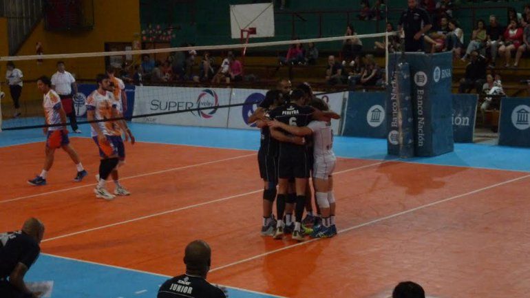 Gigantes del Sur volvió a caer