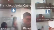despidieron a un funcionario por hacer juegos sexuales durante una videoconferencia despidieron a un funcionario por hacer juegos sexuales durante una videoconferencia