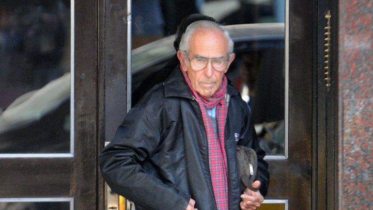 Ricardo Barreda, el odontólogo platense que consiguió que lo liberen de prisión. Ricardo Barreda, el odontólogo platense que consiguió que lo liberen de prisión.